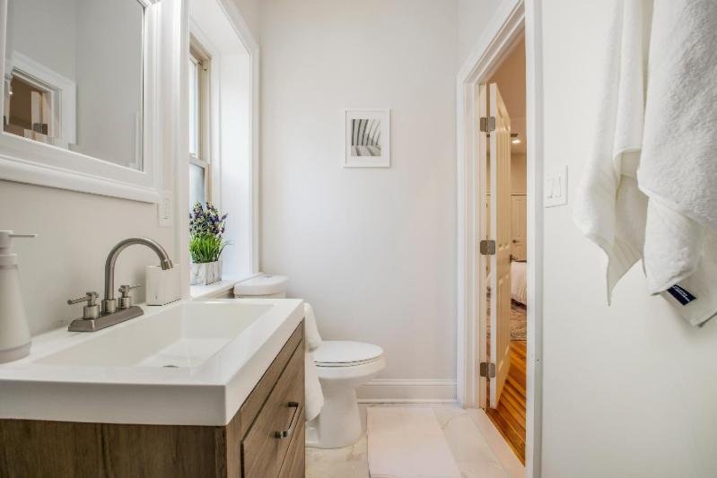 Charming 1bd/1ba Studio; Walk To Stadiums & Umd Appartement