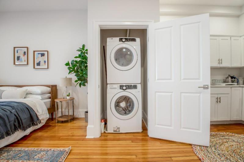 Charming 1bd/1ba Studio; Walk To Stadiums & Umd Appartement